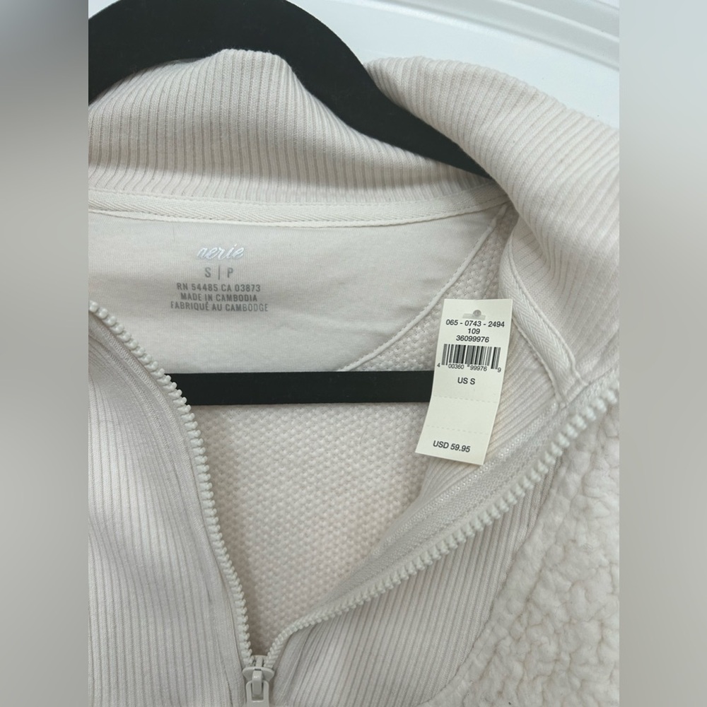 Aerie Pullover Ivory Fuzzy Fluffy Soft Warm Quarter Zip Sweater w/ Pockets sz S - Picture 3 of 4